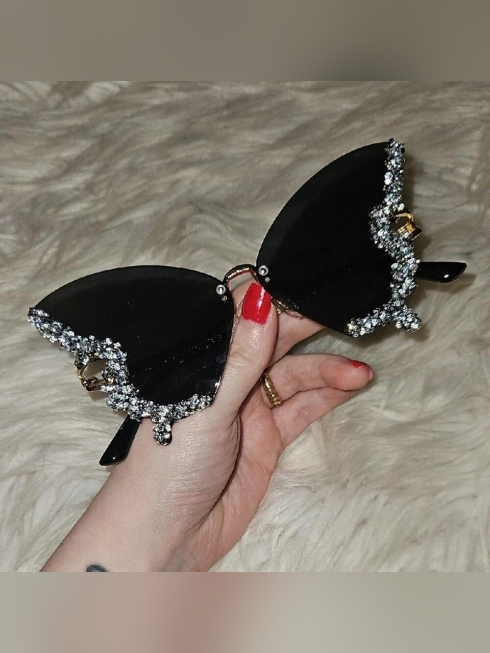 Y2K Butterfly Rhinestone Sunglasses - Black Diamond